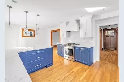 59 Crest Street, Boston, MA 02132 - Photo 10