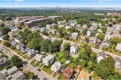 183 Whitwell St, Quincy, MA 02169 - Photo 12