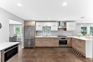 142 Edinboro St, Newton, MA 02460 - Photo 6