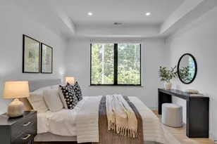 1242 Beacon St, Newton, MA 02468 - Photo 16