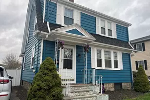 153 Lynn St, Peabody, MA 01960 - Photo 4