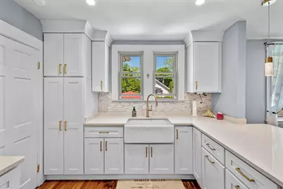 153 Lynn St, Peabody, MA 01960 - Photo 16