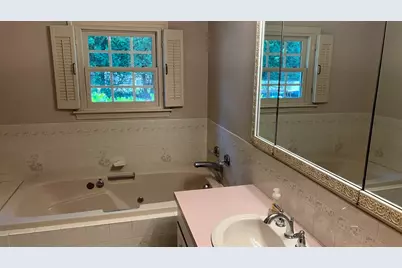 34 Leahey Ave, South Hadley, MA 01075 - Photo 28