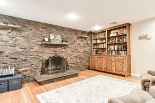 92 Flanagan Dr, Framingham, MA 01701 - Photo 12