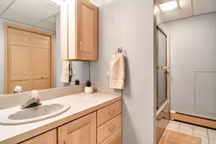 92 Flanagan Dr, Framingham, MA 01701 - Photo 26