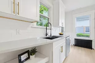 6 Walker Ct, Southbridge, MA 01550 - Photo 4