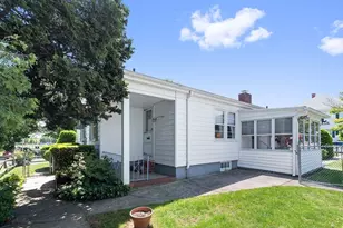 59 Brooklawn St, New Bedford, MA 02745 - Photo 4