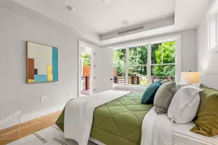 24 Sigourney St, Boston, MA 02130 - Photo 32