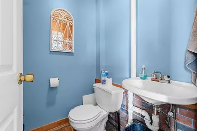 22 County St, New Bedford, MA 02744 - Photo 6
