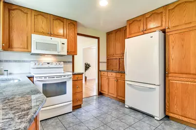 19 Swanson Road, Framingham, MA 01701 - Photo 10