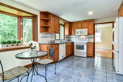 19 Swanson Road, Framingham, MA 01701 - Photo 8