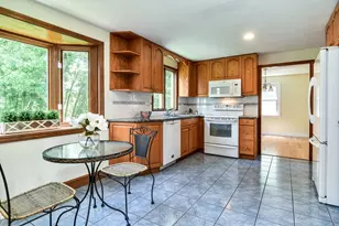 19 Swanson Rd, Framingham, MA 01701 - Photo 8