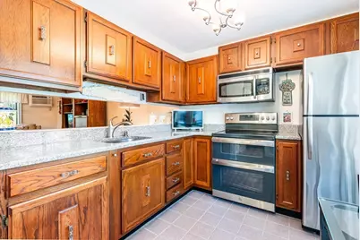 32 Townhouse Terrace #32, Barnstable, MA 02601 - Photo 14