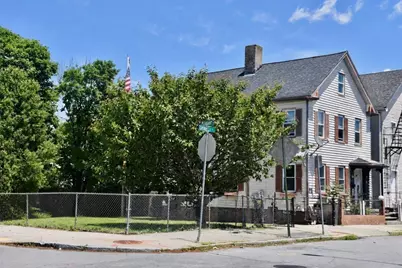 127 Grinnell St, New Bedford, MA 02740 - Photo 30