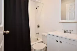 127 Grinnell St, New Bedford, MA 02740 - Photo 16