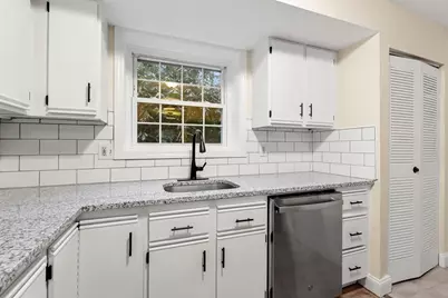 367 Aiken Ave #8, Lowell, MA 01850 - Photo 4