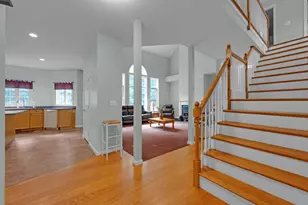 16 Lindsey Ln, Charlton, MA 01507 - Photo 2