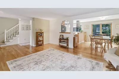 43 Aubinwood Rd, Amherst, MA 01002 - Photo 4