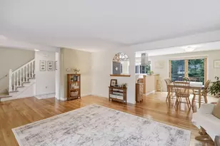 43 Aubinwood Rd, Amherst, MA 01002 - Photo 4