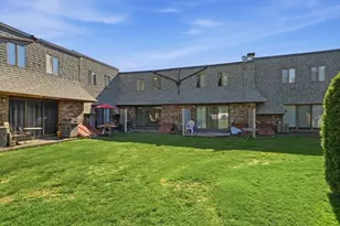 117 Beekman Dr, Agawam, MA 01001 - Photo 34