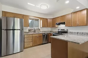 117 Beekman Dr, Agawam, MA 01001 - Photo 8