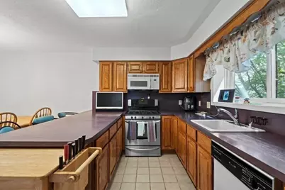 254 Captain Eames Cir #254, Ashland, MA 01721 - Photo 18