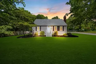 208 Matfield St, West Bridgewater, MA 02379 - Photo 2