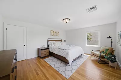 18 Travis Dr, Newton, MA 02467 - Photo 16