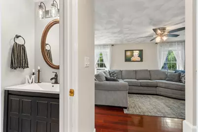 101 Orchard St, Tewksbury, MA 01876 - Photo 26