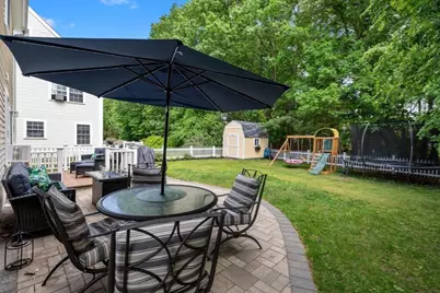 101 Orchard St, Tewksbury, MA 01876 - Photo 2