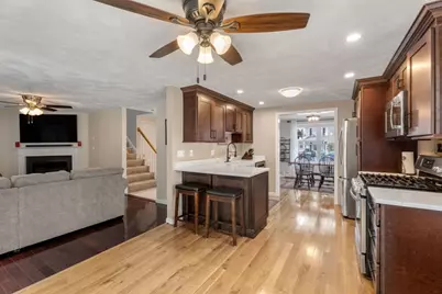 101 Orchard St, Tewksbury, MA 01876 - Photo 12