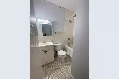 471 Commonwealth Avenue #2F, Boston, MA 02215 - Photo 16