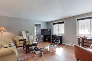 113 West St, Pepperell, MA 01463 - Photo 10