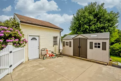 77 Glendale Rd, Agawam, MA 01001 - Photo 4