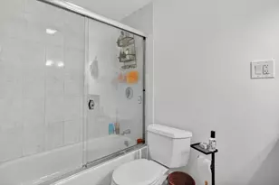 464 Commonwealth Ave, Boston, MA 02215 - Photo 12
