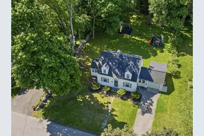 23 Kenilworth Rd, Shrewsbury, MA 01545 - Photo 2