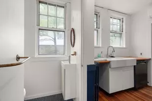 51 Manthorne Rd, Boston, MA 02132 - Photo 22