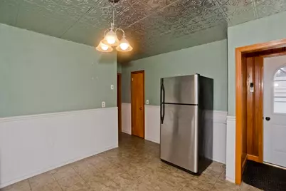115 Bonneville Ave, Chicopee, MA 01013 - Photo 4