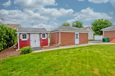115 Bonneville Ave, Chicopee, MA 01013 - Photo 22