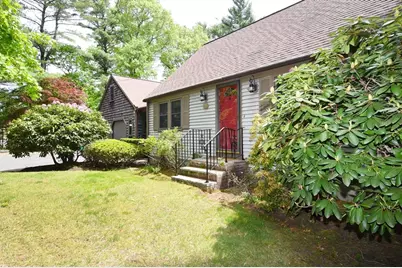 164 Forest St, Pembroke, MA 02359 - Photo 2