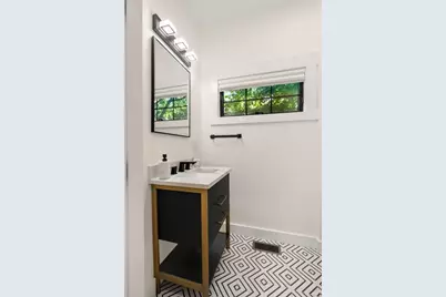 283 Walnut Street, Wellesley, MA 02481 - Photo 20
