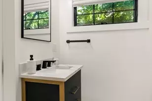 283 Walnut St, Wellesley, MA 02481 - Photo 20