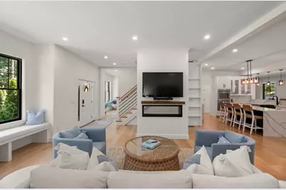 283 Walnut Street, Wellesley, MA 02481 - Photo 4