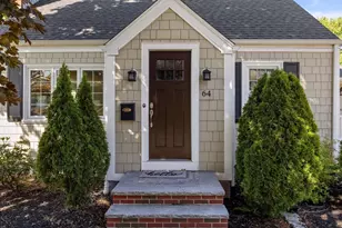 64 Paon Blvd, Wakefield, MA 01880 - Photo 2