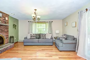 11 Balmoral Dr, Methuen, MA 01844 - Photo 10