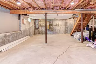 11 Balmoral Dr, Methuen, MA 01844 - Photo 32