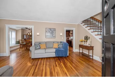 77 Hawthorn Street, Lowell, MA 01851 - Photo 4