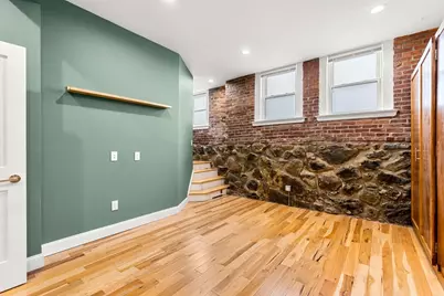 143 Burrill St #102, Swampscott, MA 01907 - Photo 16