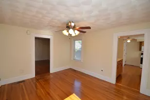 33 W Emerson St, Melrose, MA 02176 - Photo 16