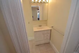 33 W Emerson St, Melrose, MA 02176 - Photo 14